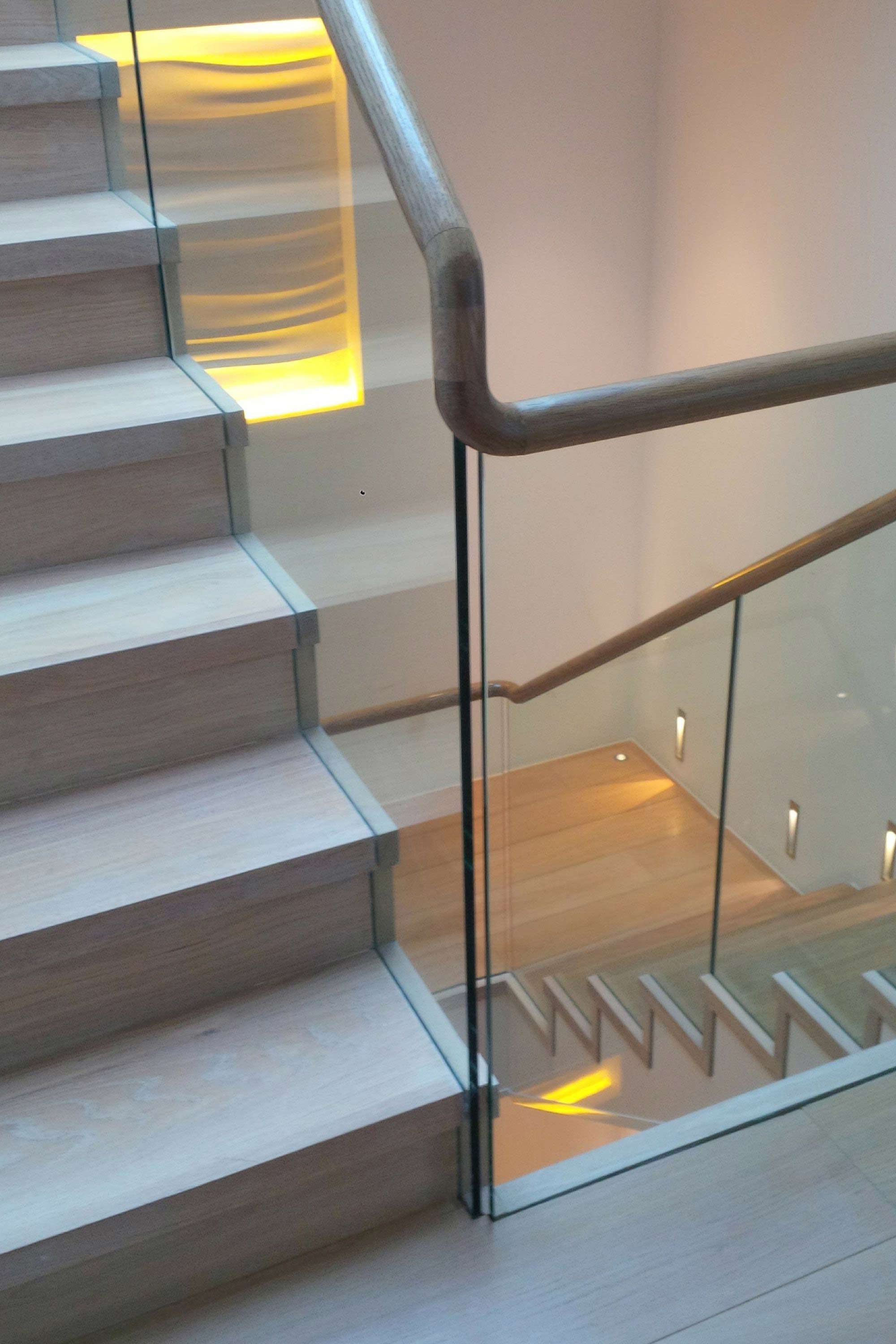 glass staircase balustrade height nsw				
